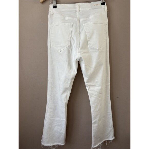 Express Women’s White High Rise Cropped Flare Jeans Size 6R Distressed Denim - Picture 8 of 8